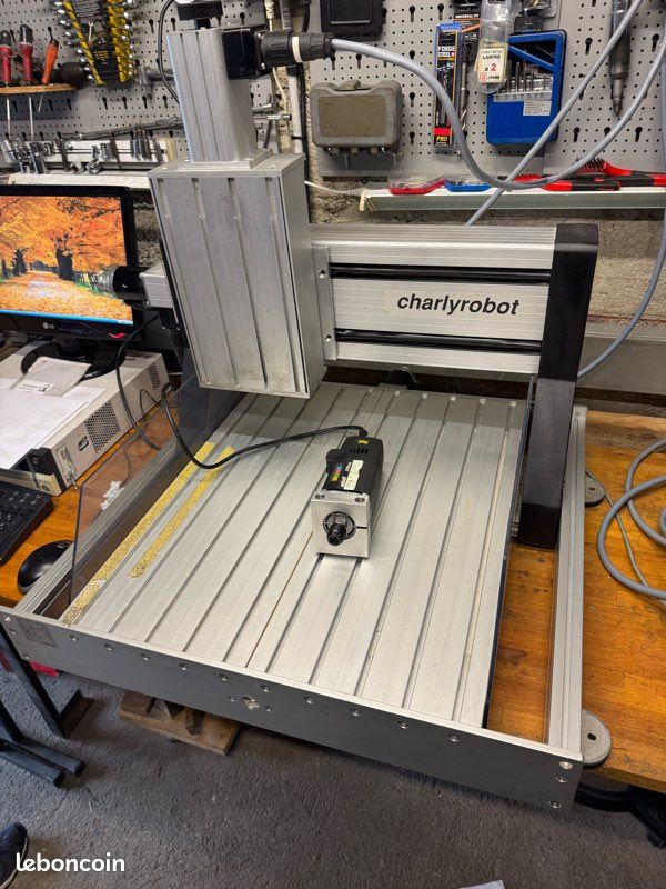 Fraiseuse numérique CNC chalyrobot 400x400 (image 1)