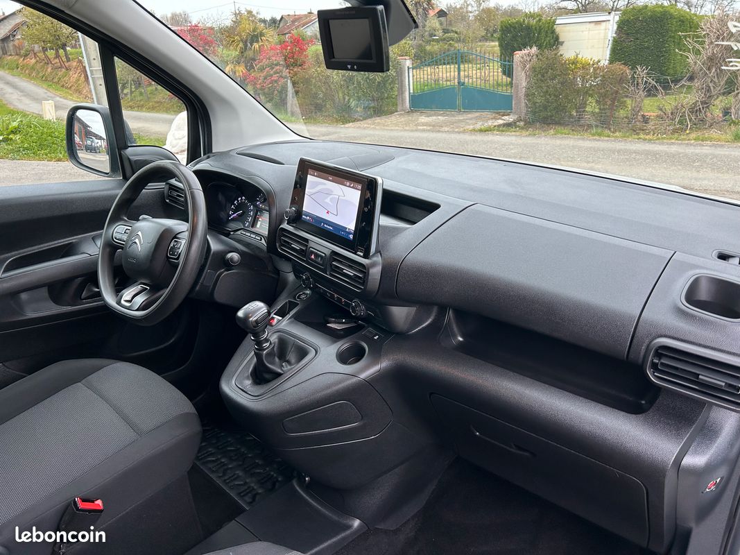 CITROEN BERLINGO 1.5L HDI 130Cv BOITE 6 VITESSES GPS CAMERA 10/2019 72400Kms 10750ht (image 9)