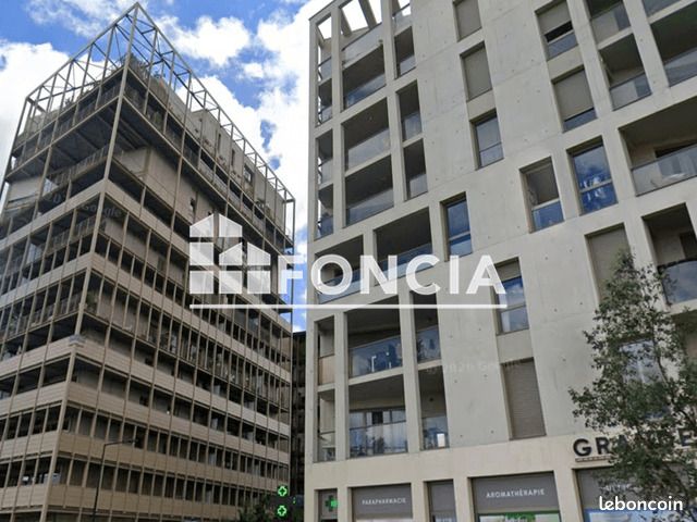 Appartement 3 pièces 65 m² · à Bordeaux · 65 m² · 902 €