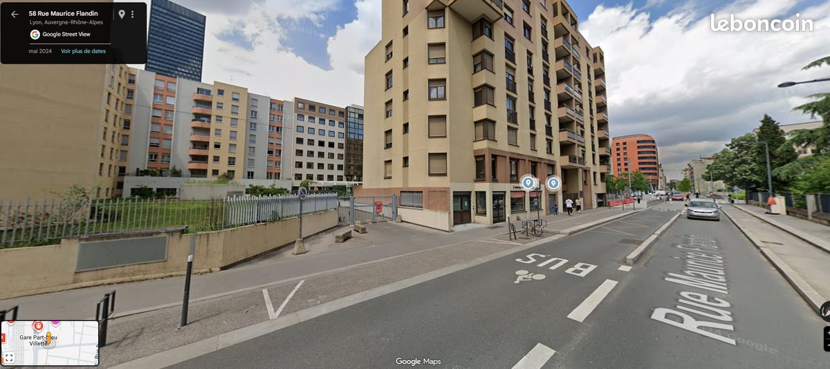 À vendre ou à louer – Parkings / Box face Gare Part-Dieu – Très rare - emplacement exeptionnel · à Lyon · 399 €