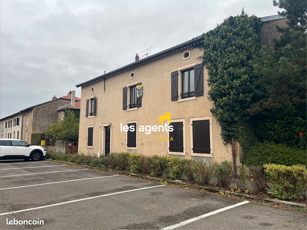 Maison 10 pièces 250 m² · à Gravelotte · 250 m² · 220 000 €