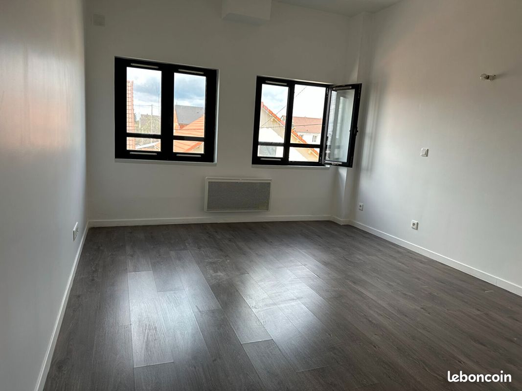 Appartement 1 pièce 32 m² · à Goussainville · 32 m² · 749 €
