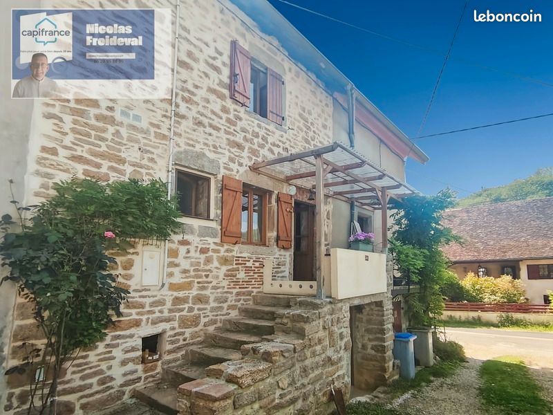 Maison 3 pièces 75 m² · à Cousance · 75 m² · 102 000 €