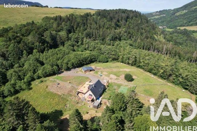 Ferme 7 pièces 231 m²