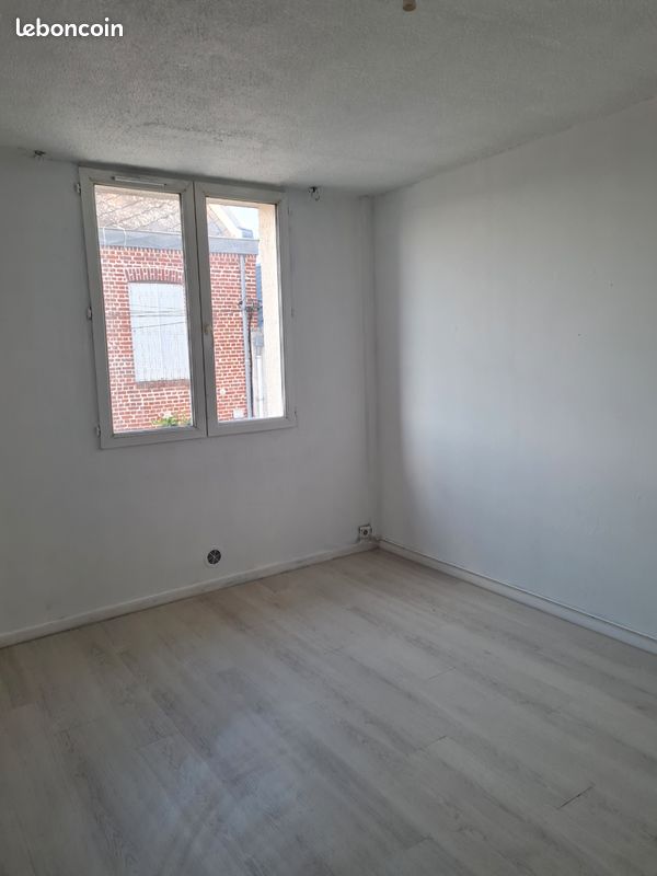 Appartement 2 pièces 45 m² · à Saint-Quentin · 45 m² · 475 €/mois
