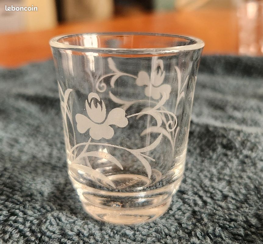 Rare lot de 30 verres à liqueur vintage (image 7)