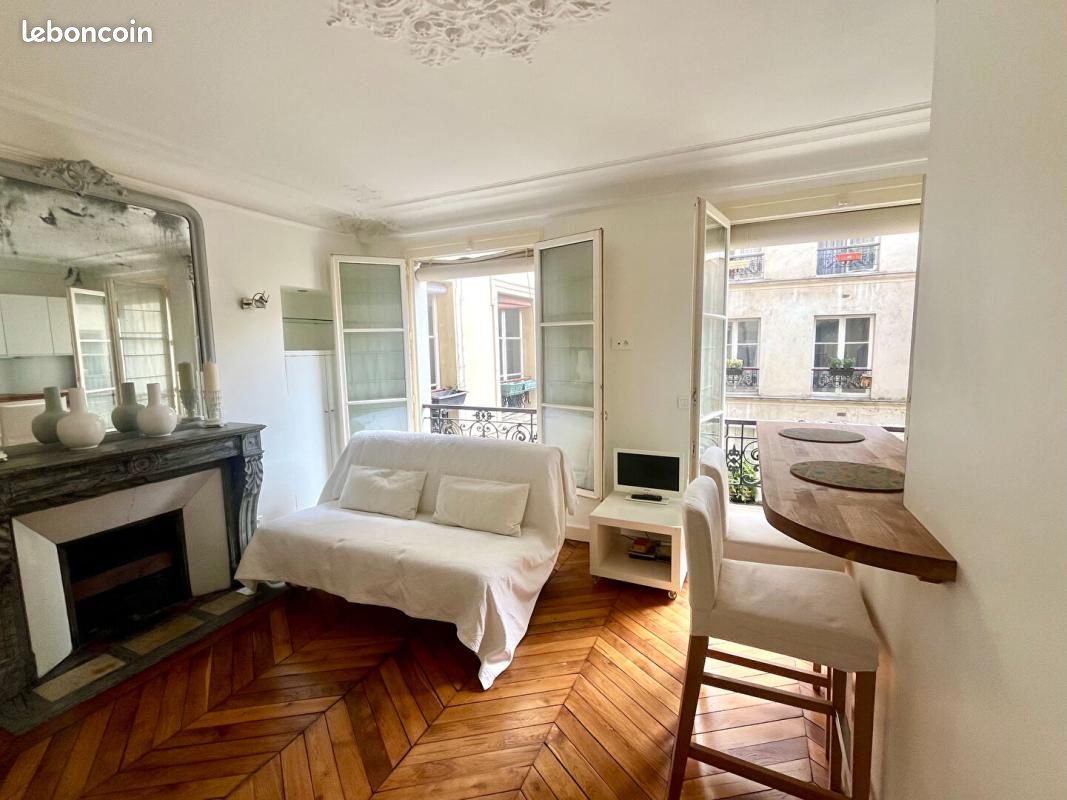 Appartement 1 pièce 26 m² · à Paris · 26 m² · 320 000 €