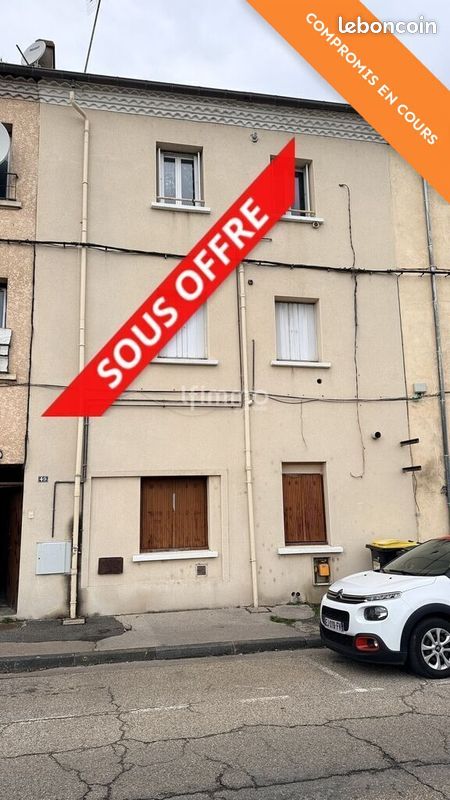 Local commercial 9 pièces 155 m² · à Rive-de-Gier · 155 m² · 139 900 €