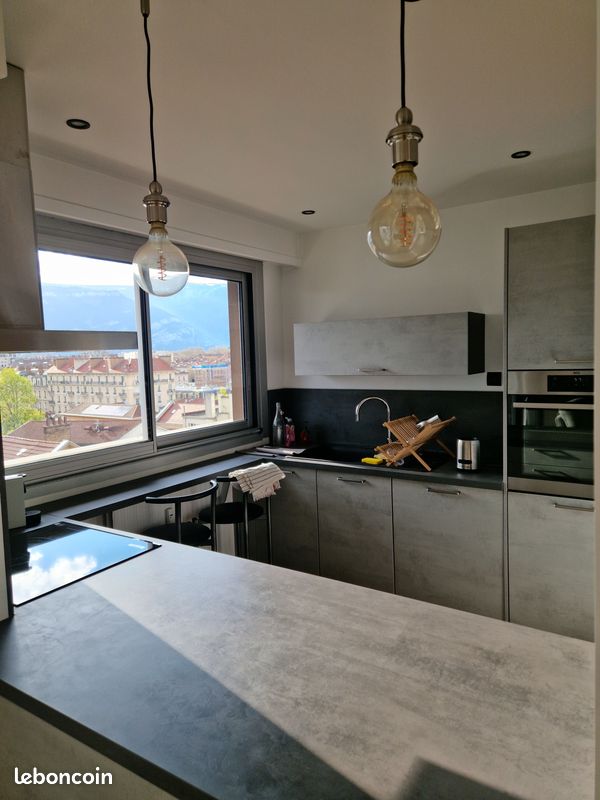 Appartement 2 pièces 47 m² · à Grenoble · 47 m² · 900 €/mois