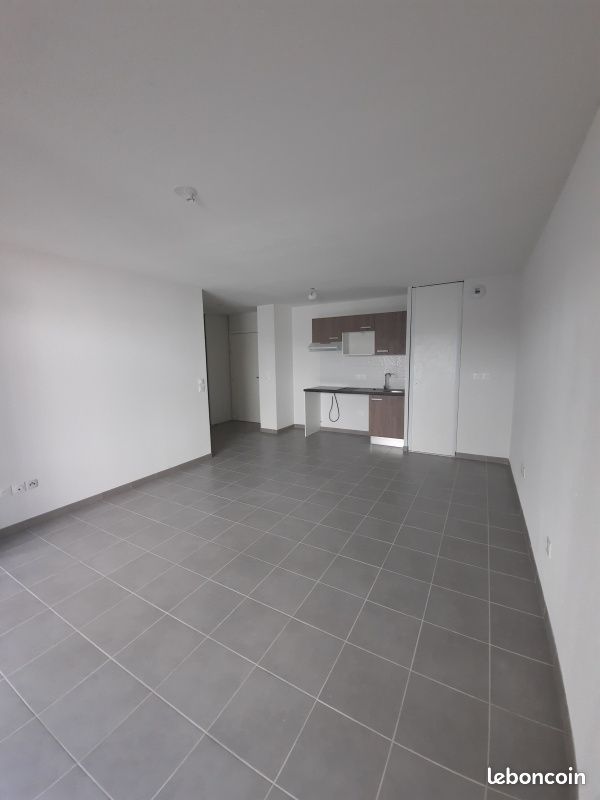 Appartement 3 pièces 60 m² · à Castanet-Tolosan · 60 m² · 784 €