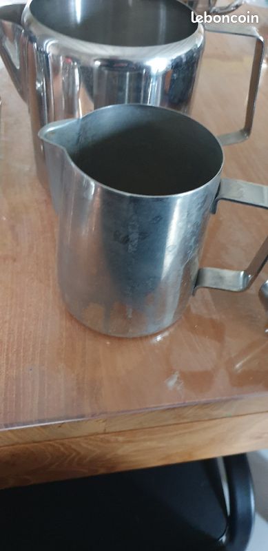 Lot de vaisselle en inox (image 2)