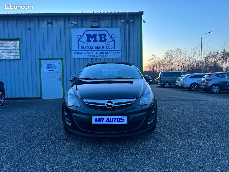Opel Corsa E 1.2 Twinport 86cv Édition Cool Climatisation Régulateur Faible Kilométrage Garantie 12 Mois Suivie (image 2)