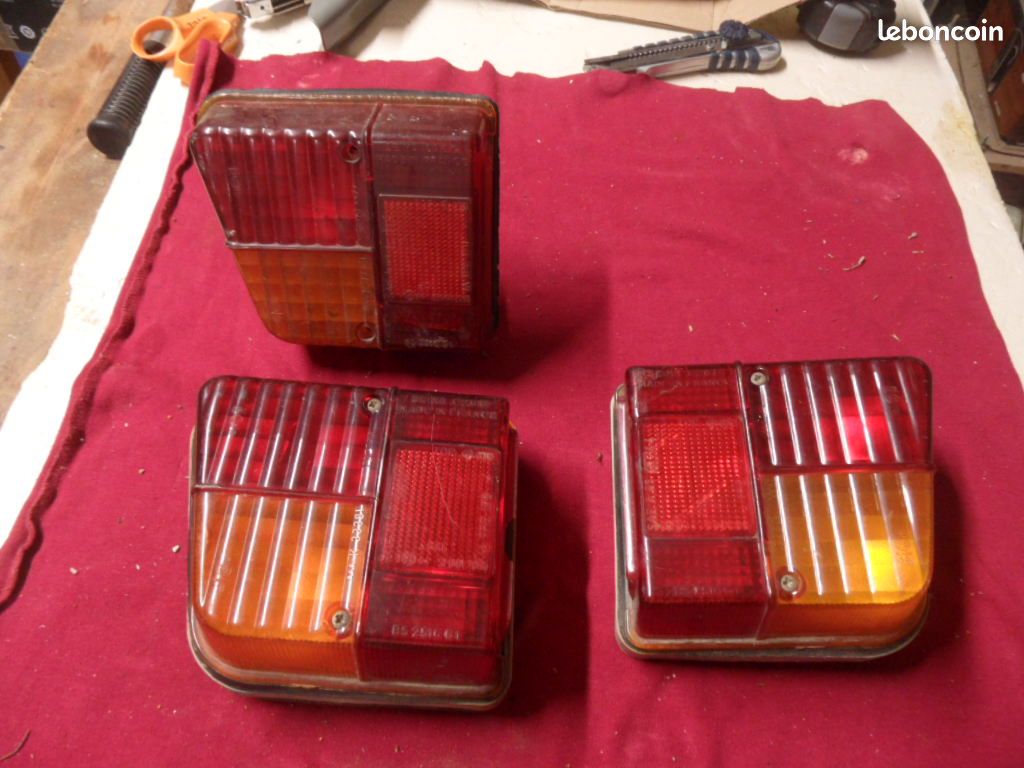 Feux arriere 2cv (image 1)