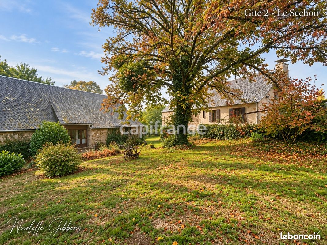 Maison 22 pièces 435 m² · à Argentat-sur-Dordogne · 435 m² · 550 000 €
