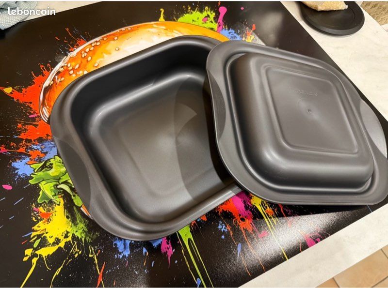Plat Ultra Pro carré 2 L Tupperware - Arts de la table