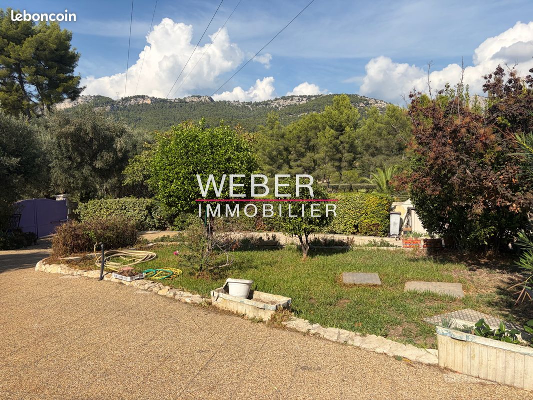 Maison 8 pièces 163 m² · à Ollioules · 163 m² · 699 000 €