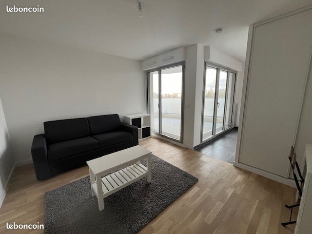 Appartement 1 pièce 29 m² · à Châtenay-Malabry · 29 m² · 1 053 €/mois