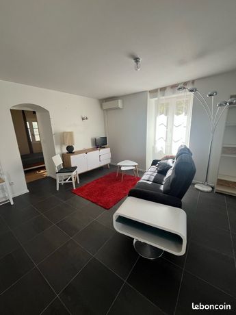 Appartement meublé T2 garage