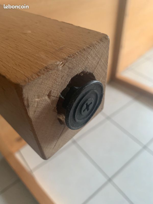 Table et bancs en bois massif (image 10)