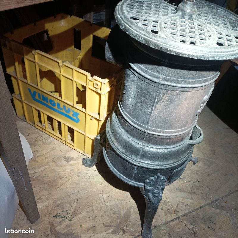 Poêle a bois ancien (image 2)