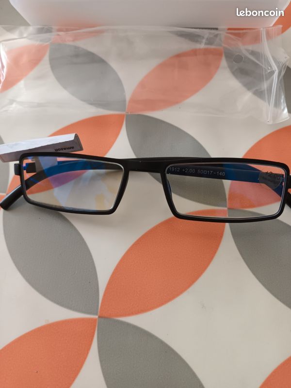 Lunette +2.00 anti lumière bleue (image 1)