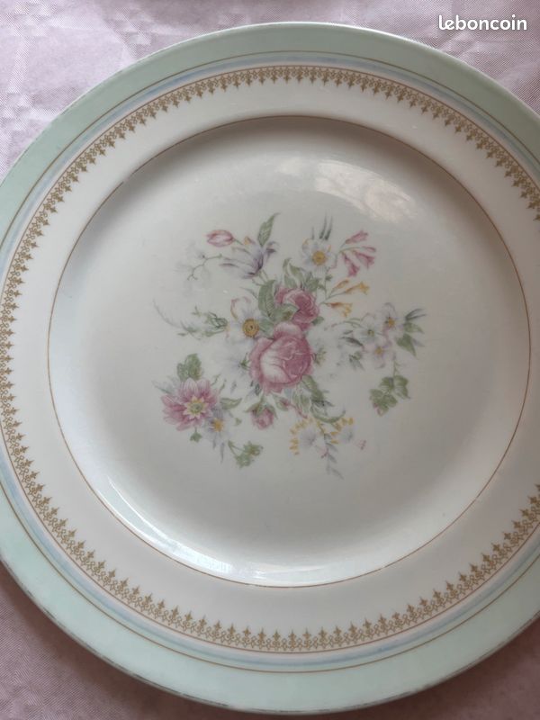 Assiettes porcelaine Limoges de France x11 (image 4)