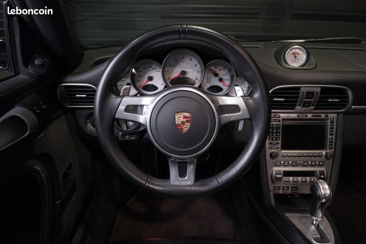 Porsche 911 997 Carrera 4S Cabriolet / 3.8L X51 381CH – 2007 / RÉFECTION MOTEUR COMPLÈTE / KIT X51 D’USINE / PACK SPORT CHRONO + / PCCB / BOSE / PASM (image 8)
