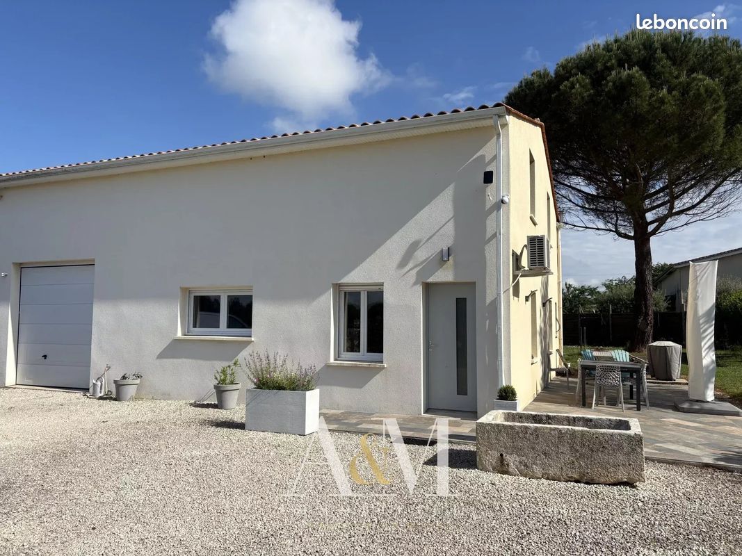 Maison 4 pièces 107 m² · à Balzac · 107 m² · 197 000 €