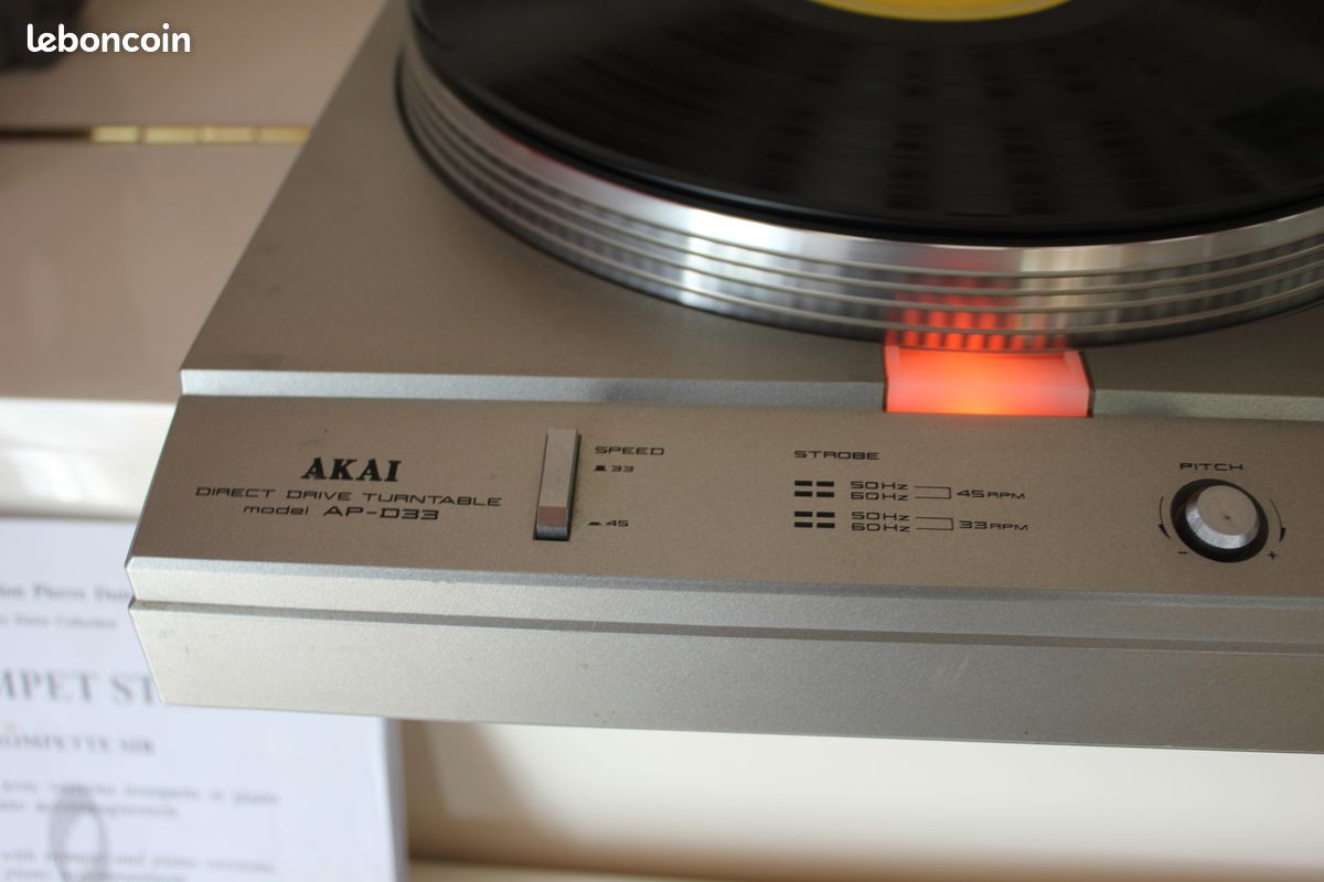 Platine Vinyle Akai AP-20c – Vintage 80s – Entraînement Courroie 33/45 Tours