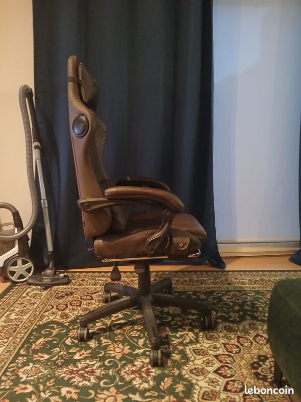 Chaise Gaming - GTPLAYER - Dragon Series - Haut-parleur Bluetooth - Repose-pieds rétractable - Cuir - Informatique
