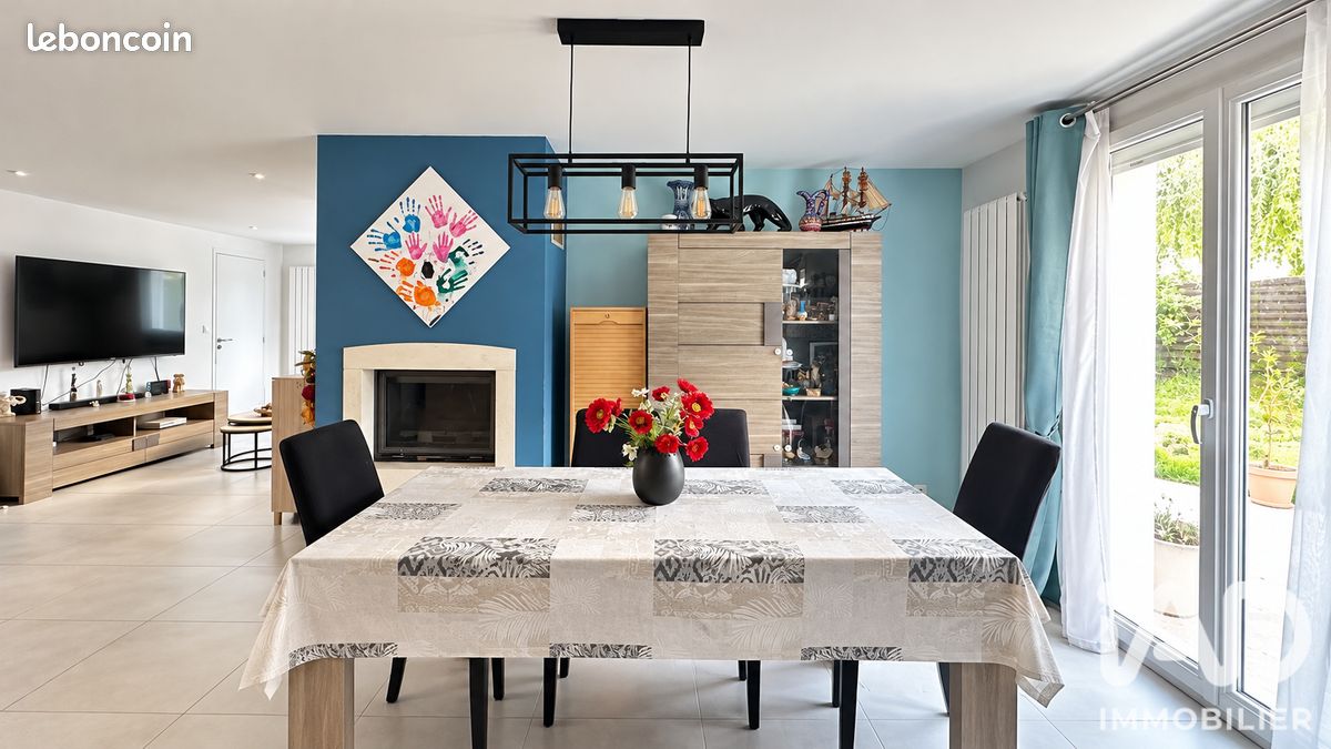 Maison 5 pièces 98 m² · à Sainte-Geneviève-des-Bois · 98 m² · 329 000 €