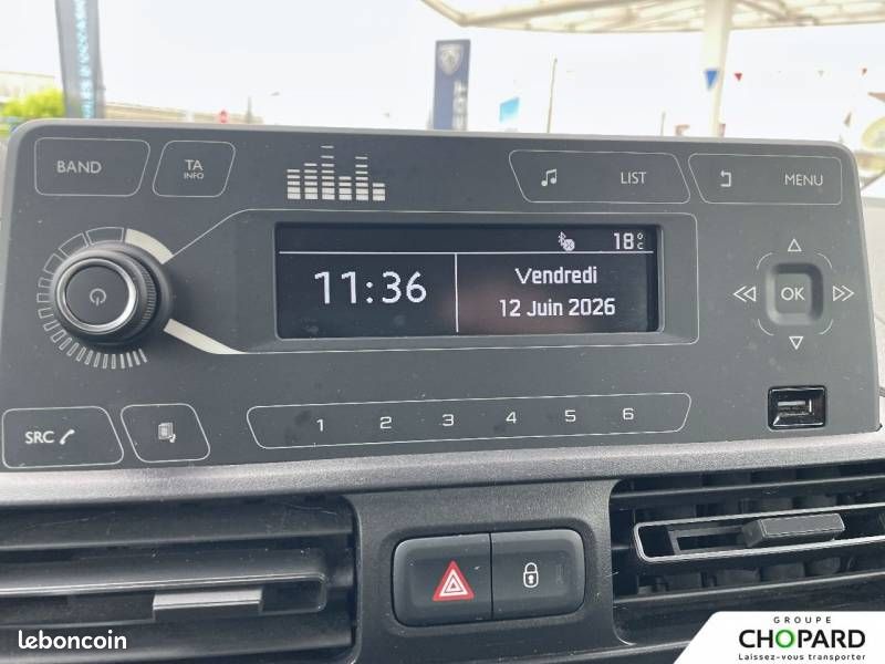 Peugeot Rifter Standard BlueHDi 130 S&S BVM6 Active (image 13)