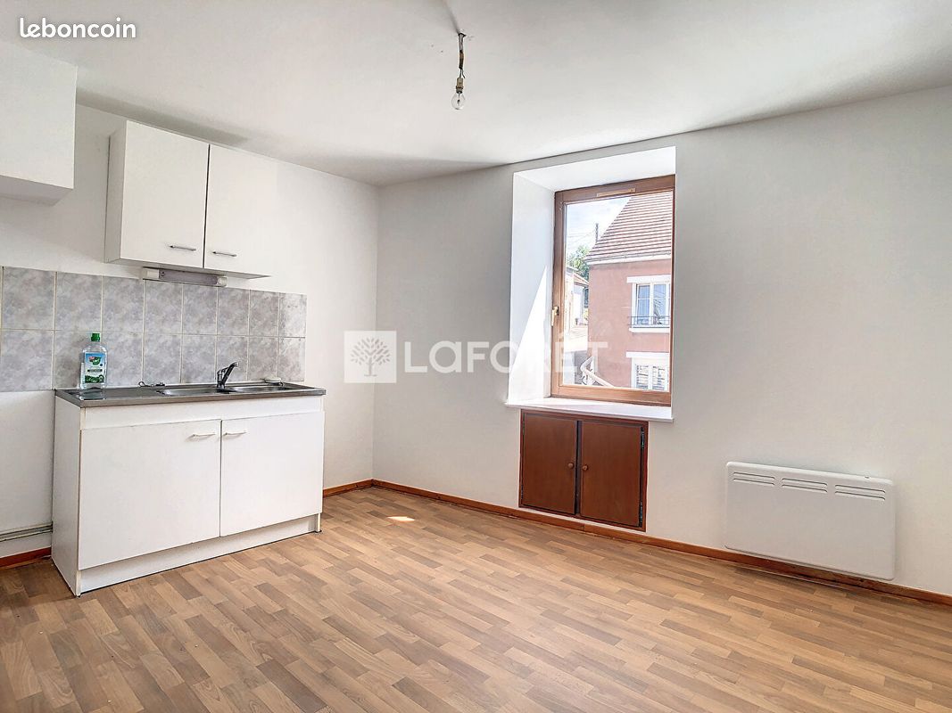 Appartement 2 pièces 40 m² · à Neufchâteau · 40 m² · 360 €/mois