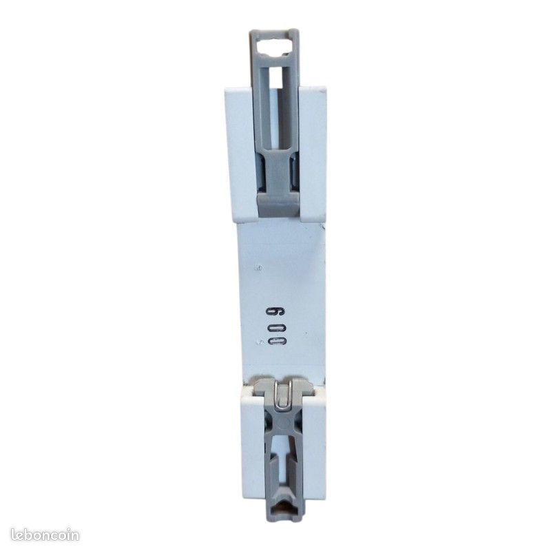 LOT DE 4 LEGRAND 05824 32A Repartiteur modulaire (image 5)