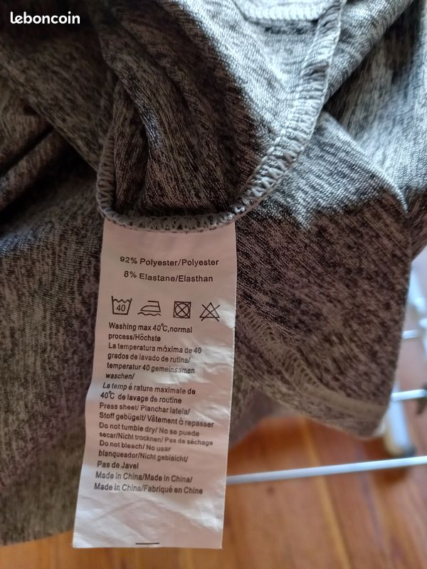 Teashirt gris long (image 3)