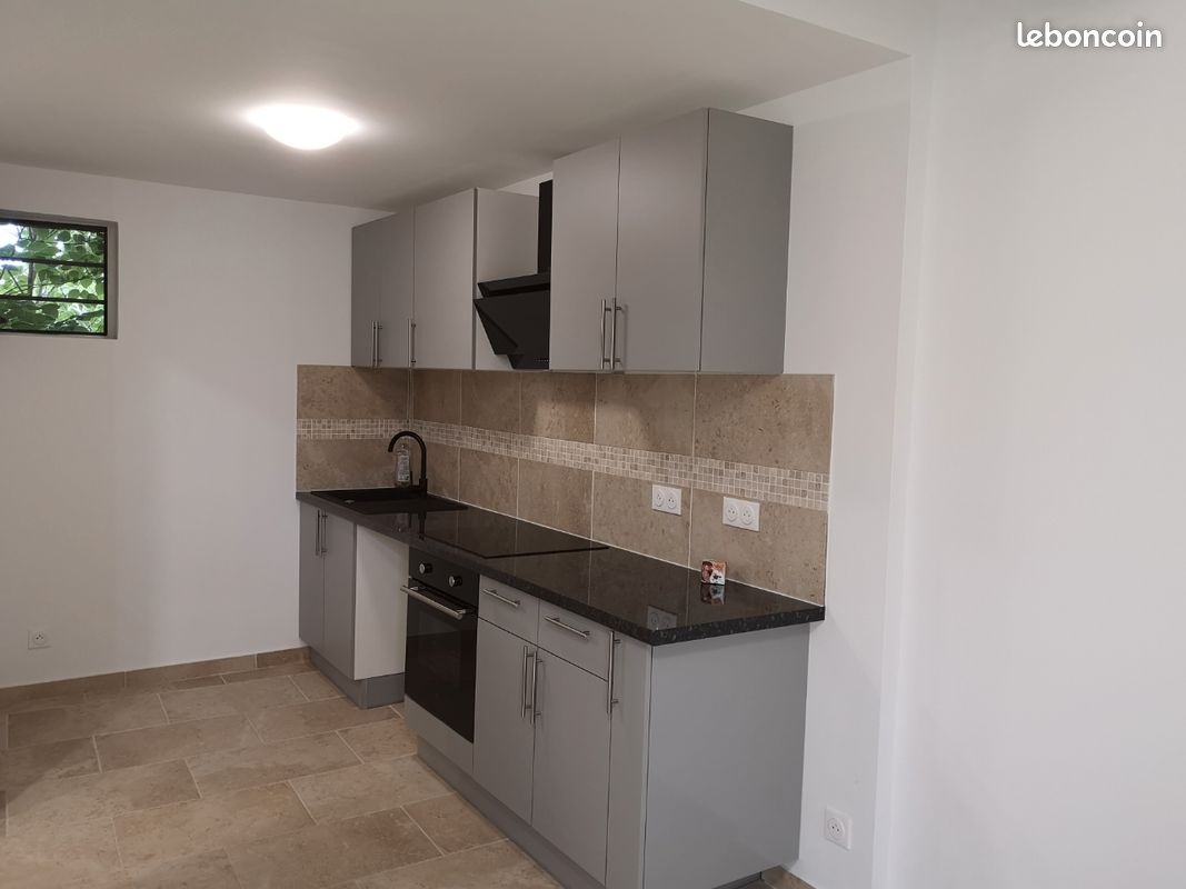 Appartement 3 pièces 75 m² · à Mazan · 75 m² · 900 €/mois