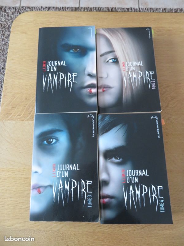 Journal d'un vampire lot (image 1)