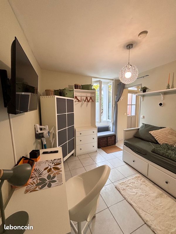 Appartement 1 pièce 20 m² · à Bourges · 20 m² · 520 €
