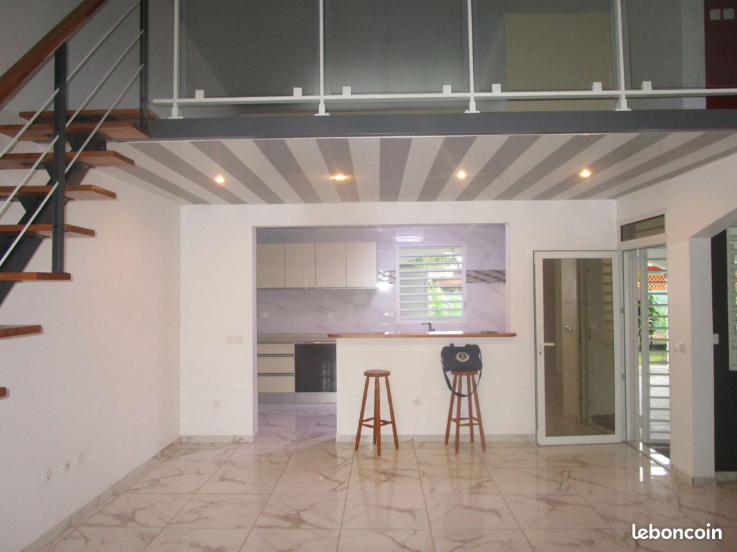 Maison 5 pièces 180 m² · à Kourou · 180 m² · 1 922 €
