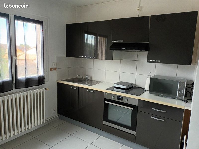 Appartement 3 pièces 72 m² · à Tonneins · 72 m² · 550 €