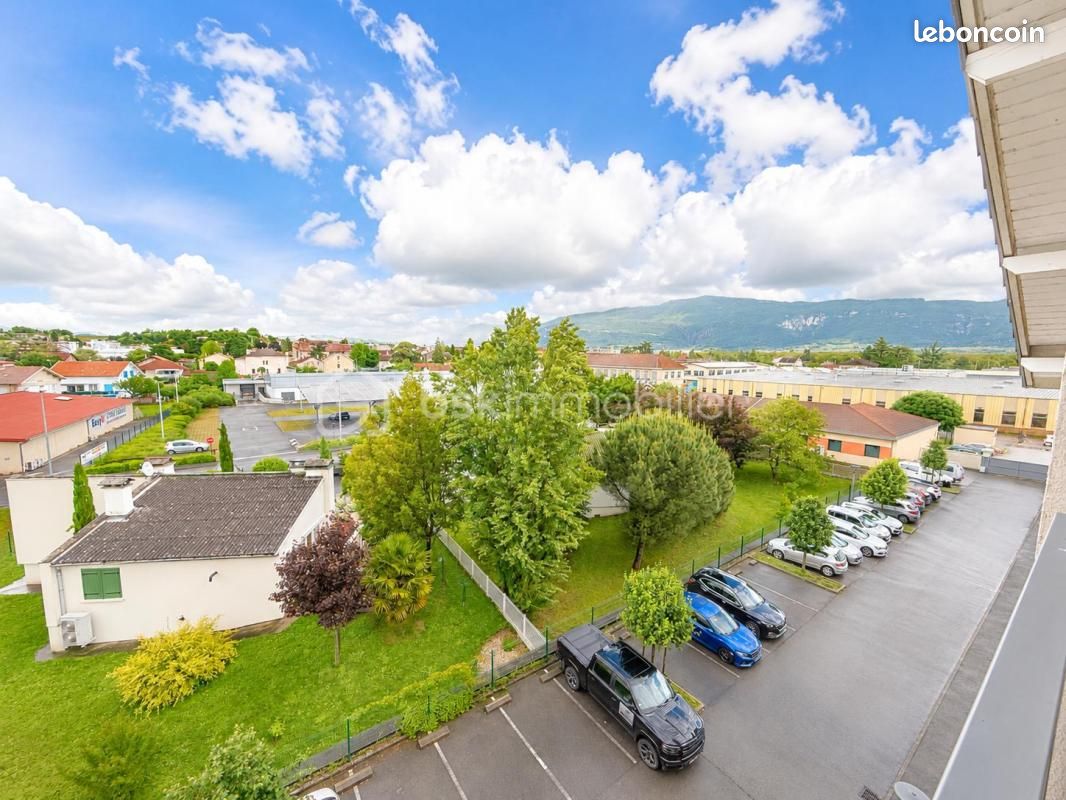 Appartement 2 pièces 43 m² · à Saint-Marcellin · 43 m² · 140 000 €