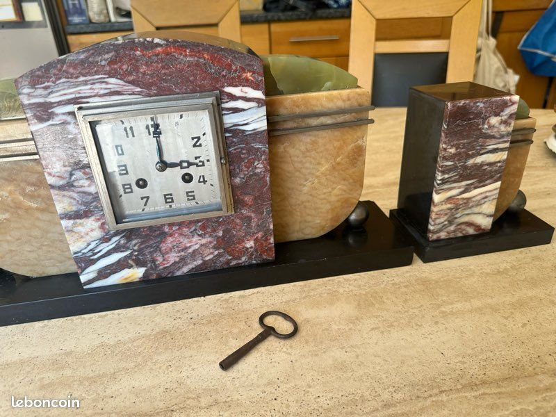 Horloge en marbre décorative fonctionnelle (image 4)
