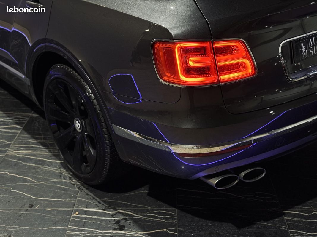 Bentley bentayga 6.0 w12 608 ligne akrapovic etat neuf suivi complet bentley immat france (image 30)