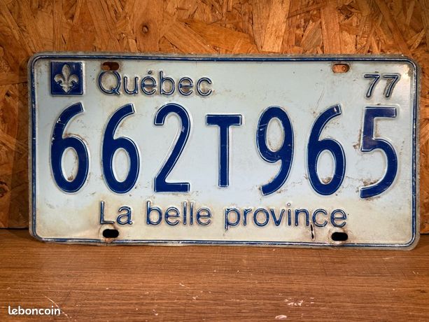 Plaque immatriculation Québec license plate old Canada vintage automobilia voiture ancien vieux collection ancêtre métal AC, AMC, ARO, Dodge, Ford - Collection