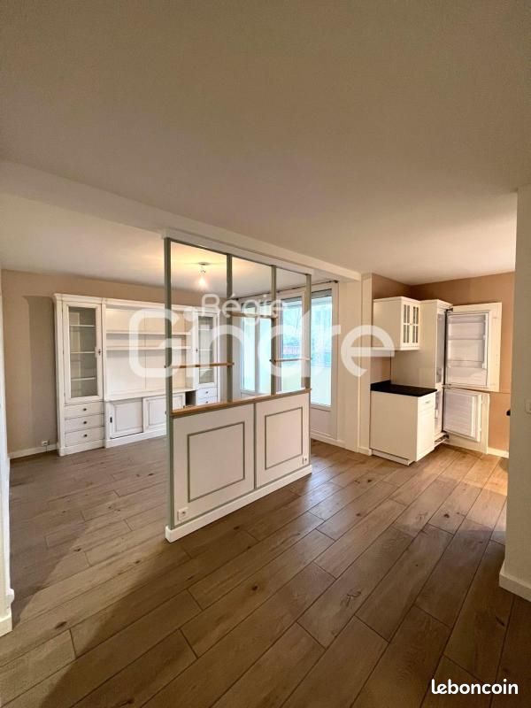 Appartement 3 pièces 58 m² · à Caluire-Et-Cuire · 58 m² · 948 €