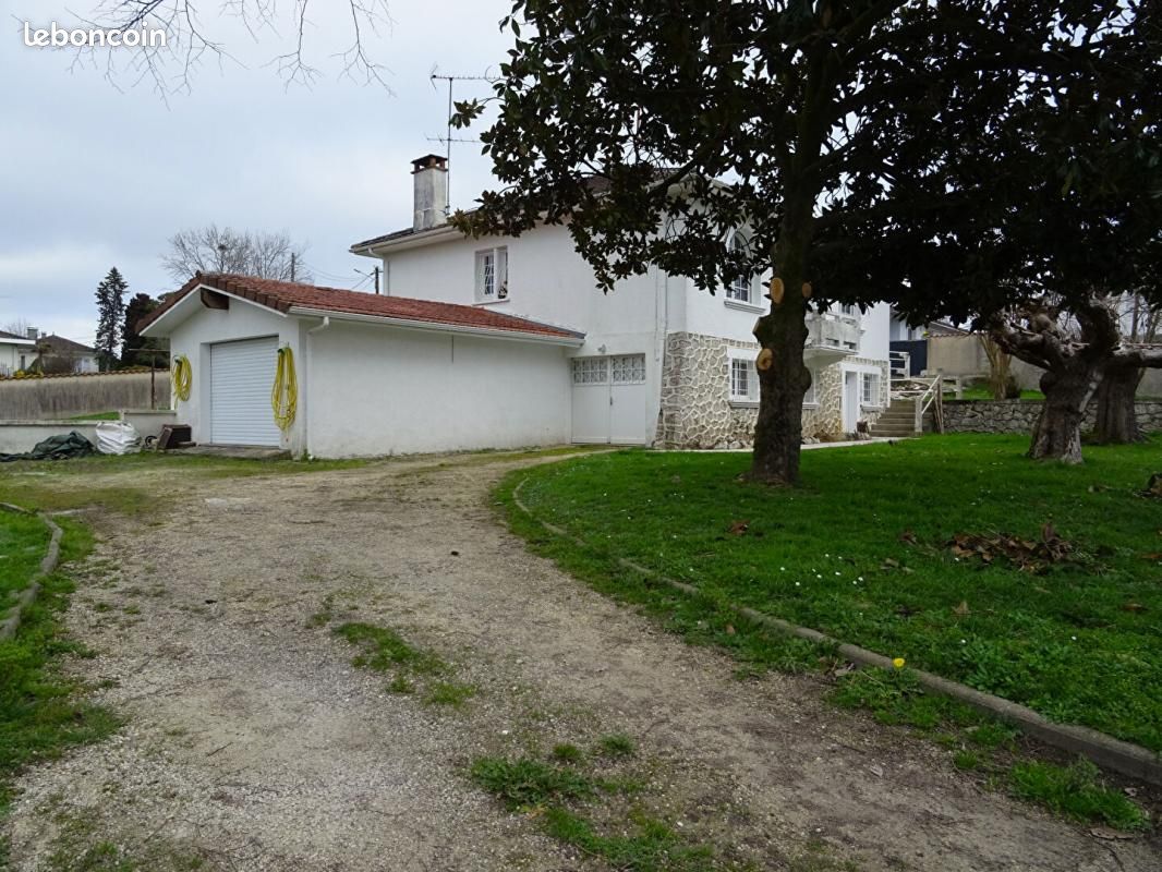Maison 5 pièces 130 m² - Hagetmau 40700 (image principale 11)