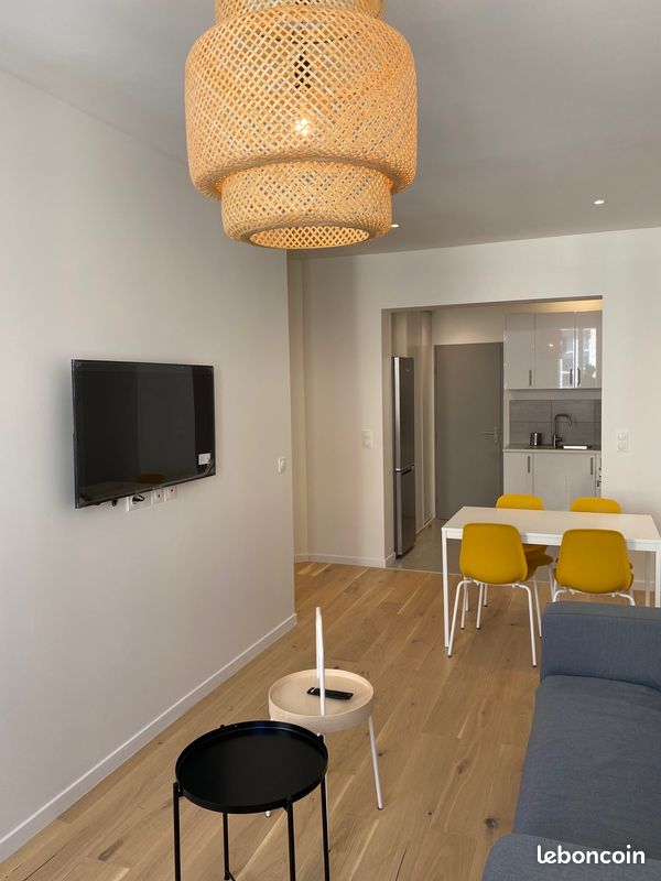 Appartement 2 pièces 42 m² · à Bordeaux · 42 m² · 1 000 €