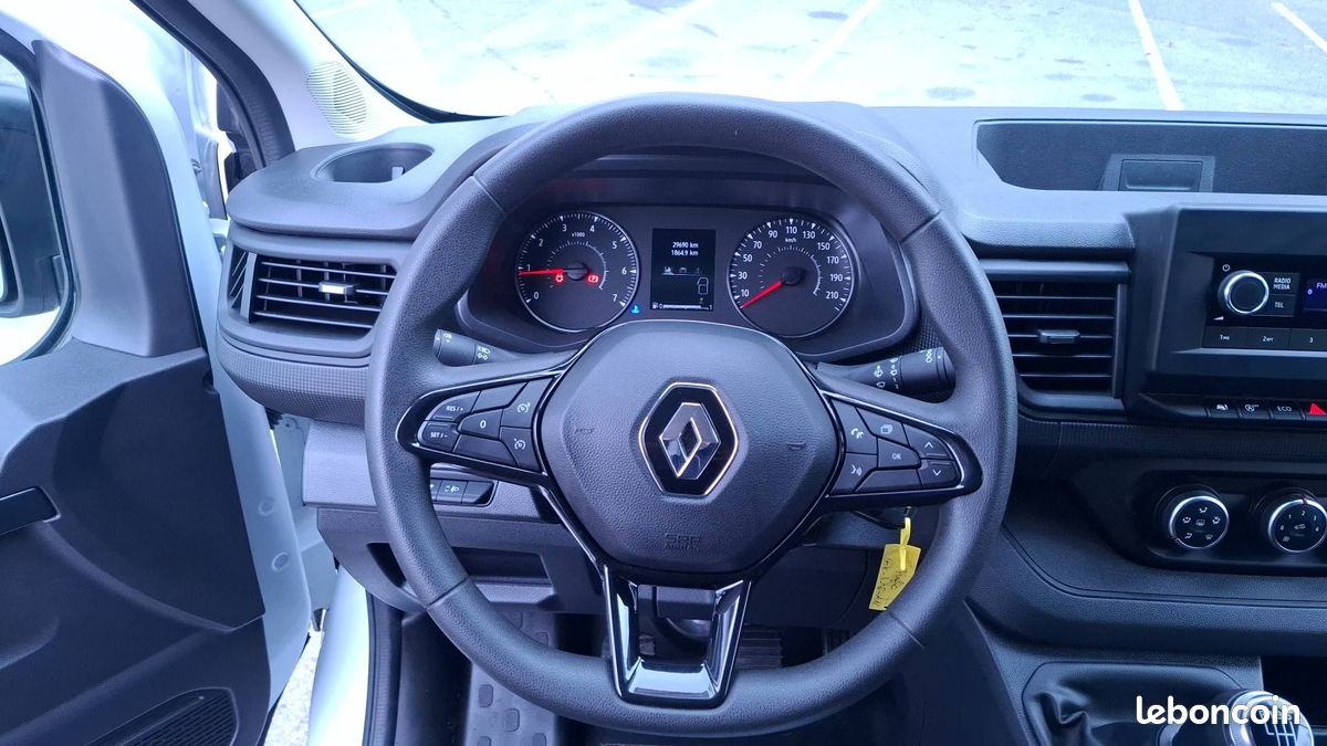 Renault trafic fg blue dci 130 l1h1 3t gsr2 (image 20)