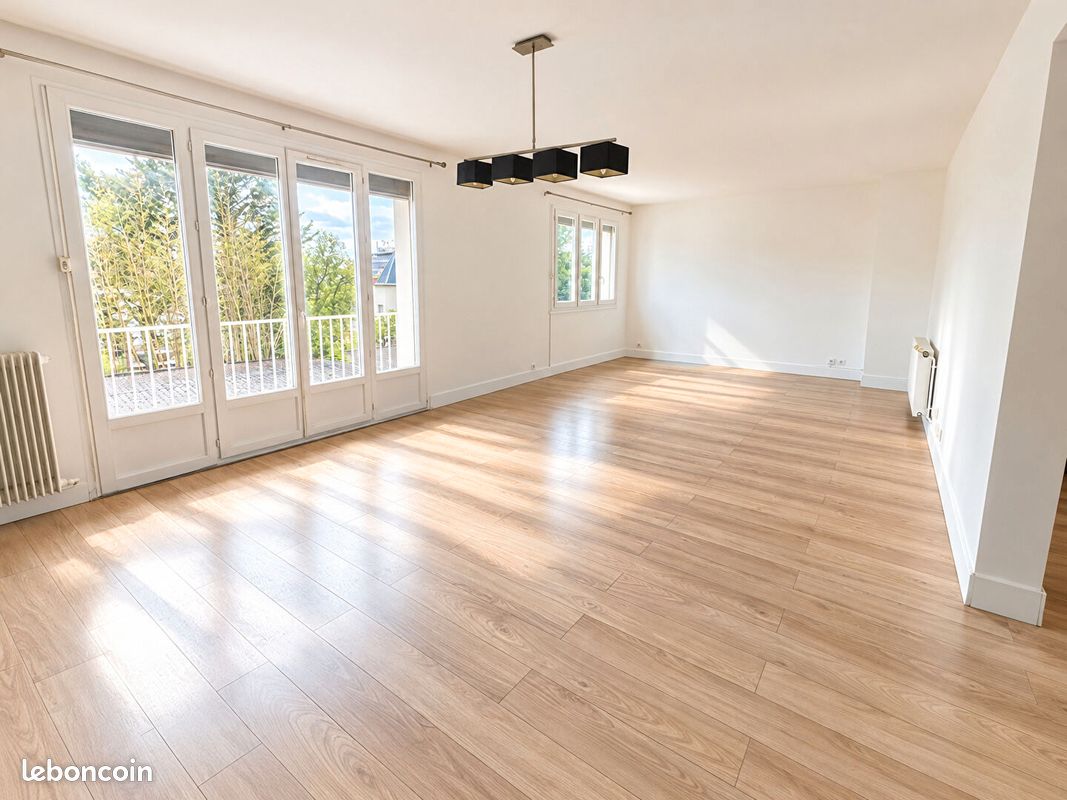 Appartement 3 pièces 77 m² · à Nanterre · 77 m² · 1 671 €/mois
