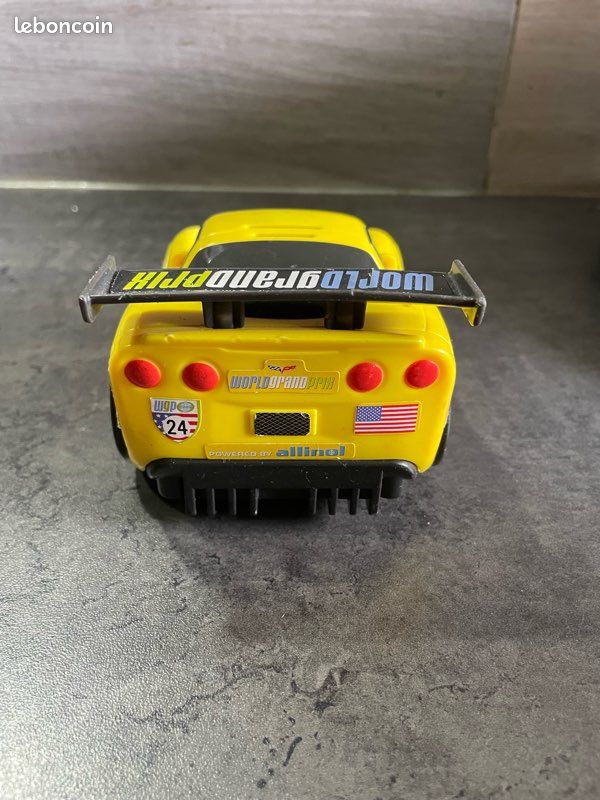 Voiture de la collection Car’s roule seule (image 4)